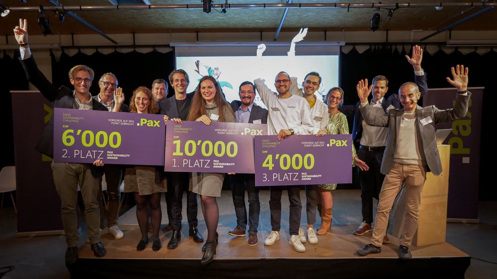 Photo prise lors de la cérémonie de remise de prix du